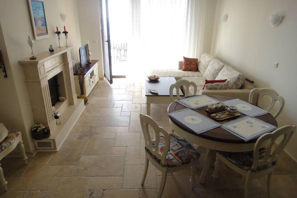 La Casa Del Mar Kaliakria - Стилен Апартамент В Калиакрия Резорт Topola Exteriör bild