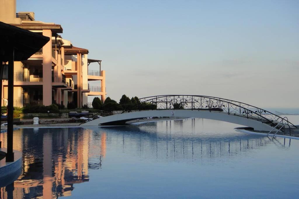 La Casa Del Mar Kaliakria - Стилен Апартамент В Калиакрия Резорт Topola Exteriör bild
