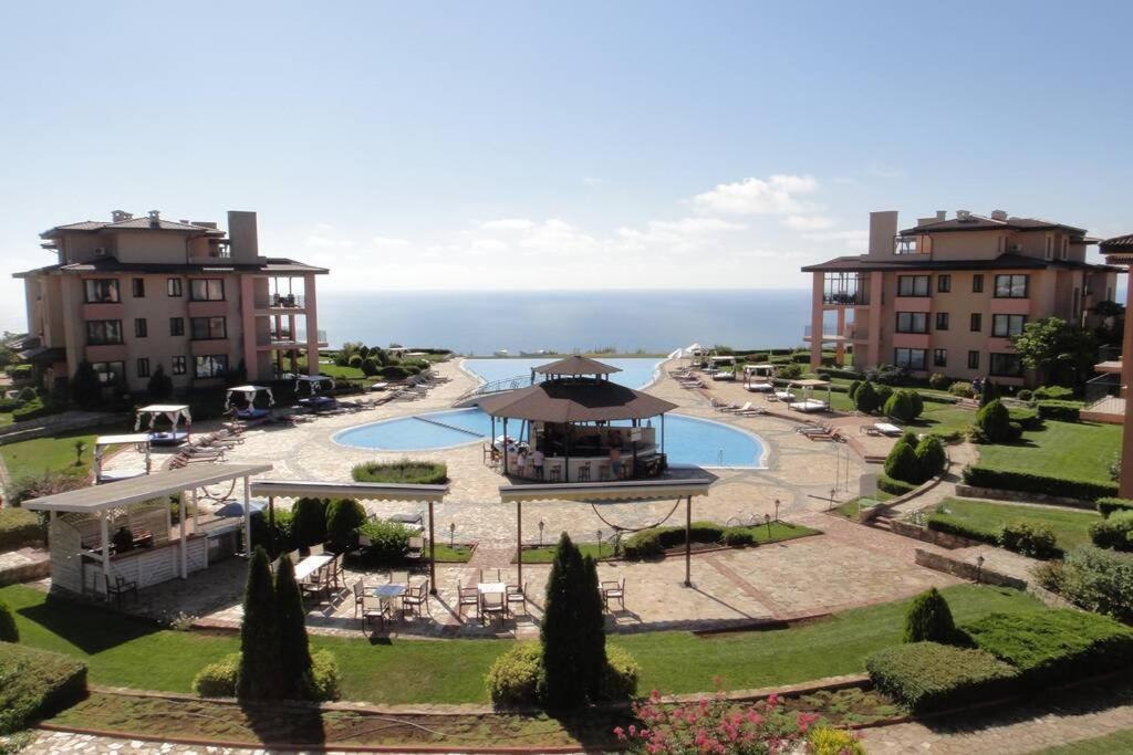 La Casa Del Mar Kaliakria - Стилен Апартамент В Калиакрия Резорт Topola Exteriör bild